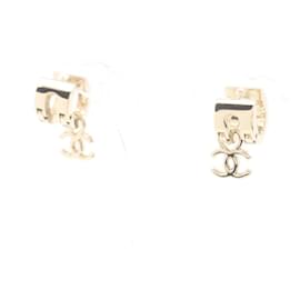 Autre Marque-Chanel CC Rhinestone Clip On Earrings Metal Earrings B21B in Great Condition-Other