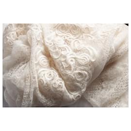 Autre Marque-Anna Haylen, Lace embroidered scarf with cross-Other