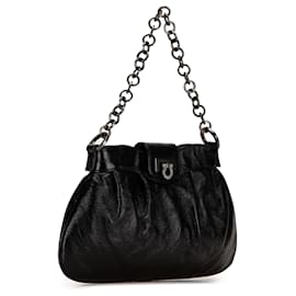 Salvatore Ferragamo-Sac à main en cuir noir Ferragamo Gancini avec chaîne-Noir