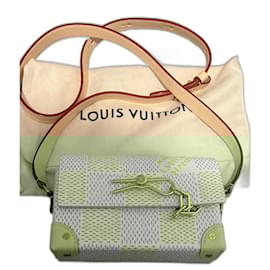 Louis Vuitton-Steamer Wearable Wallet-Bijouterie dorée