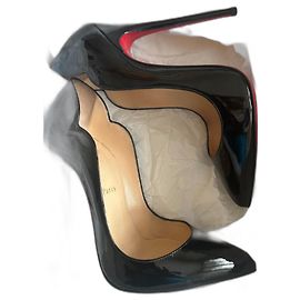 Christian Louboutin Heiße Chick 130 Schwarz