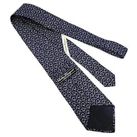 Autre Marque-Salvatore Ferragamo Silk Tie Navy Animal Pattern in Great Condition-Other