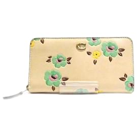 Autre Marque-Coach Floral Leather Accordion Zip Wallet CH811 in Great Condition-Other