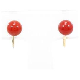 Autre Marque-K18 Yellow Gold Coral Earrings in Excellent Condition-Other