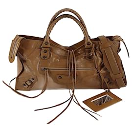 Balenciaga-Balenciaga City shoulder bag in biscuit-colored leather-Brown