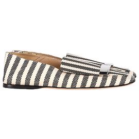 Sergio Rossi SR1 Stripe Jacquard Mocassins com Calcanhar Colapsável em Couro Preto e Branco Outro