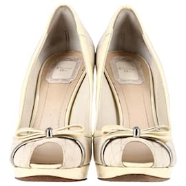 Dior-Dior Cannage Peep-Toe Bow Detail Pumps in Cream Leather-White,Cream