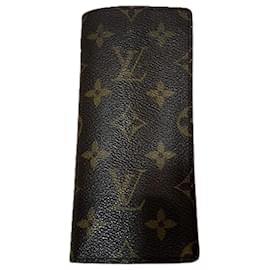 Autre Marque-Louis Vuitton Monogram Eyeglass Case M62962 in Fair Condition-Other