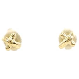 Autre Marque-Tiffany & Co 18K Yellow Gold Kiss Earrings in Pristine Condition-Other