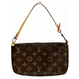 Autre Marque-Louis Vuitton Monogram Pochette Accessoires Shoulder Bag M51980 in Great Condition-Other