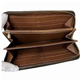 Louis Vuitton-Louis Vuitton Monogram Zippy Wallet-Brown