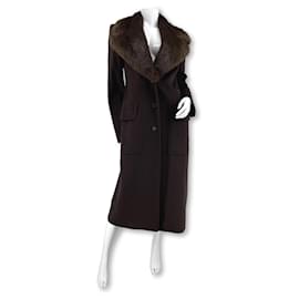 Yves Saint Laurent by Tom Ford Coat Marron