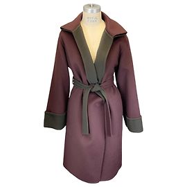 Hermès Dunkelgrüner Cashmere-Mantel mit Gürtel von Hermes Lila