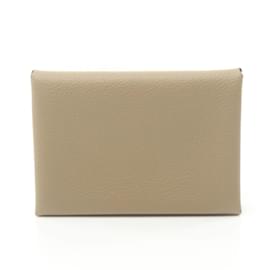 Hermès-Münzcase Duo Beige Hermes Calvi-Beige