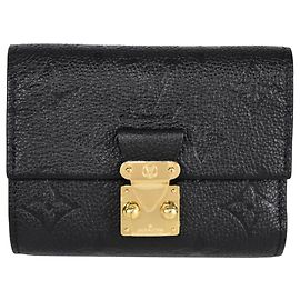 Cartera Metis Compacta de Tres Plegados Louis Vuitton Negro