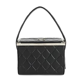 Chanel-Chanel Matelasse Vanity Handbag-Black