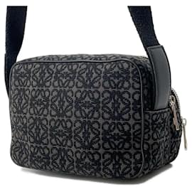 Loewe-Loewe Anagram Canvas Shoulder Bag-Black