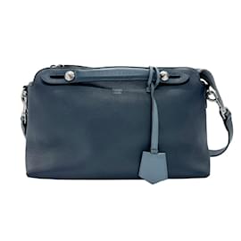 Fendi-Sac à bandoulière en cuir moyen Fendi By The Way-Bleu Marine