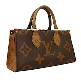 Louis Vuitton-Louis Vuitton Monogram Reverse On The Go EW Handtasche-Braun