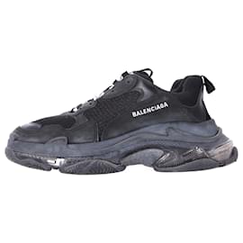 Balenciaga-Balenciaga Clear Sole Triple S Sneakers in Black Polyester-Black