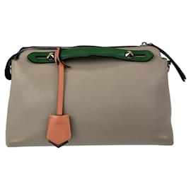 Fendi-Sac à bandoulière en cuir Fendi By The Way-Marron,Beige