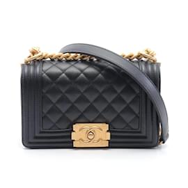 Chanel-Borsa a Spalla Matelassé Boy di Chanel-Nero