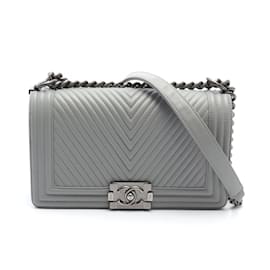 Chanel-Borsa a spalla Chanel Boy Chanel Chevron V-Stitch-Marrone