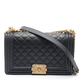 Chanel-Borsa a Spalla Matelassé Boy di Chanel-Nero