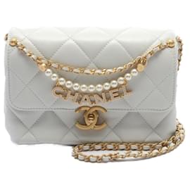 Chanel-Borsa Matelassé Chanel-Bianco