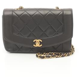 Chanel-Borsa a Spalla Matelassé Chanel-Nero