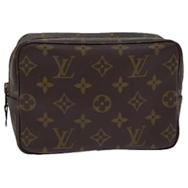 Louis Vuitton-LOUIS VUITTON Monogram Trousse Toilette 18 Pouch M47526 LV Auth 85326-Monograma