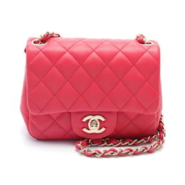 Chanel-Bolsa de Ombro Matelassé Chanel-Vermelho