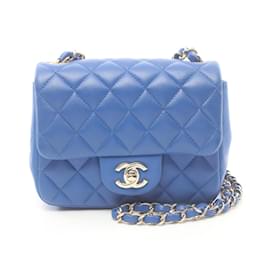 Chanel-Bolsa de Ombro Matelassé Chanel-Azul