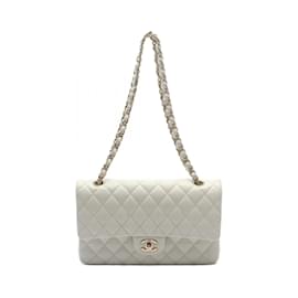 Chanel-Bolsa de Ombro Chanel Matelassé Double Flap-Branco