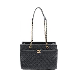 Chanel-Bolsa de Ombro Matelassé Chanel-Preto