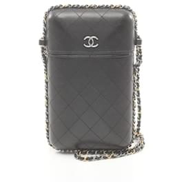 Chanel-Bolsa de Ombro Matelassé Chanel-Preto