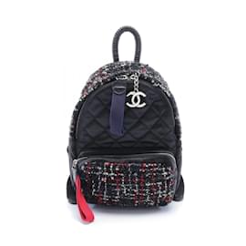 Chanel-Mochila Chanel Matelassé-Preto,Multicor