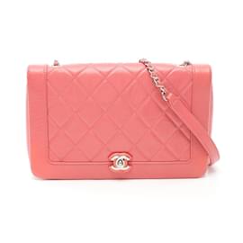 Chanel-Bolsa de ombro de couro rosa Matelassé Chanel-Rosa