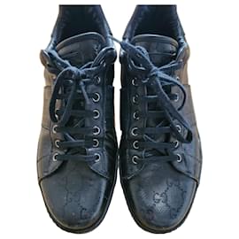 Gucci-Sneakers-Black