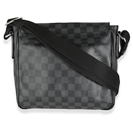 Louis Vuitton-Louis Vuitton Damier Graphite Canvas District PM-Black