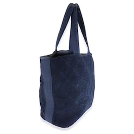 Chanel-Sac tote CC en tissu éponge matelassé bleu marine Chanel-Bleu