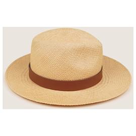 Valentino Garavani-Chapeau tissé Vlogo-Beige