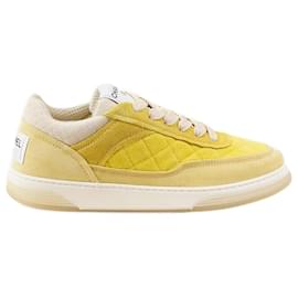 Chanel-Baskets Liw Top 38.5-Jaune