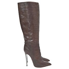 Botas de couro marrom com estampa de crocodilo Casadei Marrom