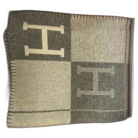 Hermès Hermes Avalon III Decke Grau