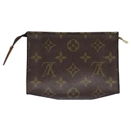 Louis Vuitton-LOUIS VUITTON Monogram Poche Toilette 15 Pouch M47546 LV Auth 83844-Monogram