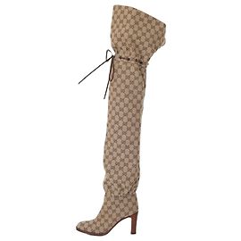 Botas Gucci GG sobre la rodilla Beige