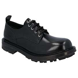 Alexander Mcqueen-Alexander McQueen Ridged Sole Lace-Up 'Black'-Black