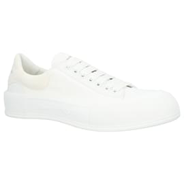 Alexander Mcqueen-Alexander McQueen Plimsoll in white-White