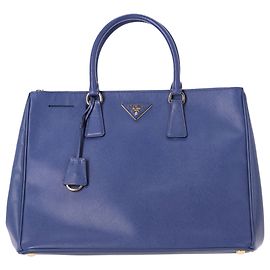 Prada Große Galleria-Handtasche aus blauer Saffiano-Leder Blau